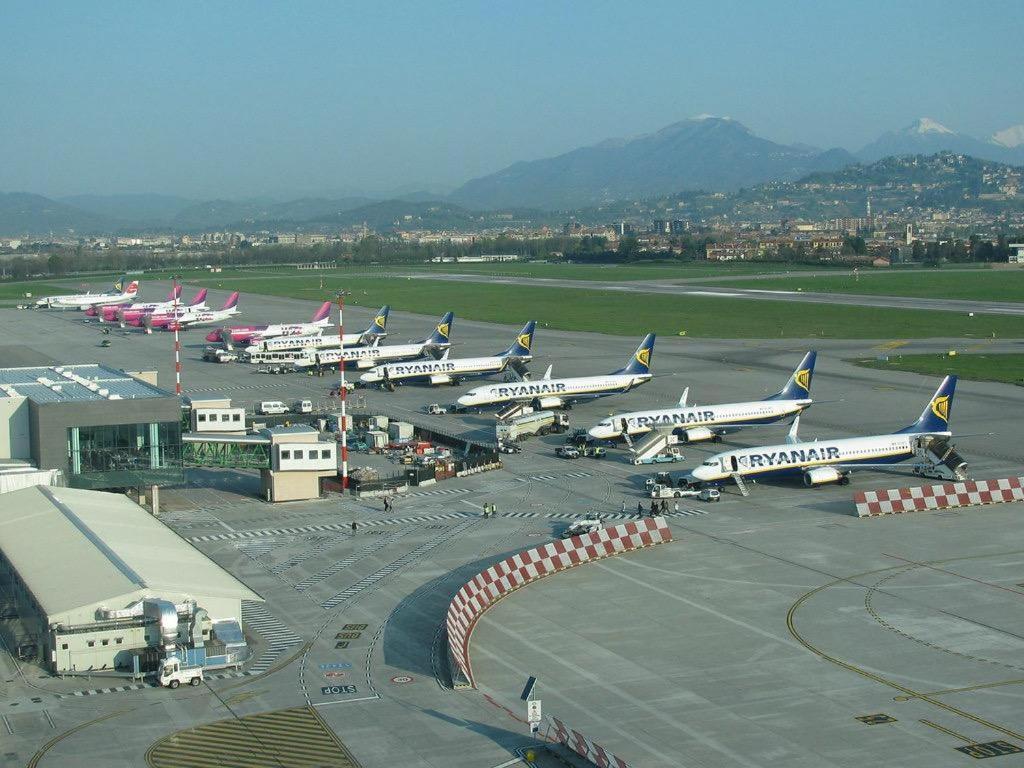 6 Minuti Airport Orio Al Serio, Vista Fiume E Wifi Seriate Ngoại thất bức ảnh